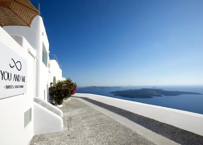 & Me 5* Fira (Santorini)