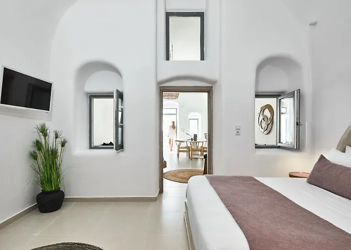 Lägenhetshotell & Me Fira (Santorini)