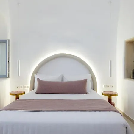 Aparthotel & Me 3*