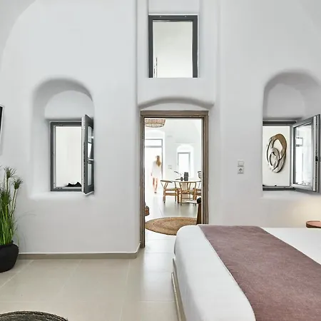 Apart-hotel & Me Fira (Santorini)