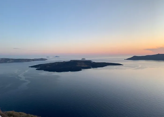 公寓式酒店 & Me